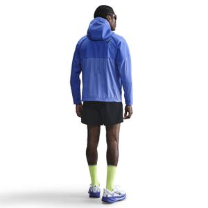 Casaco impermeável com capuz Nike AeroSwift image-4