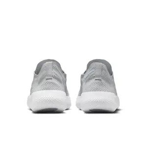 Cross training shoes Nike Free RN image-6