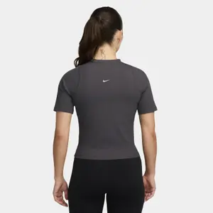Camiseta mujer Nike Zenvy image-1