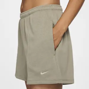 Women's shorts Nike Chill Terry image-4