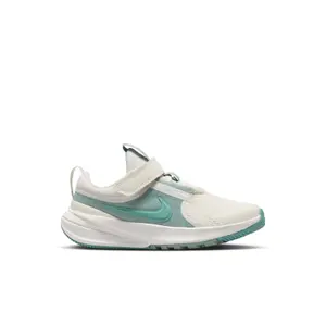 Baskets jeune enfant Nike Star Runner 5 image-0