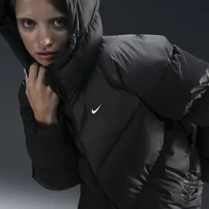 Doudoune imperméable femme Nike image-5