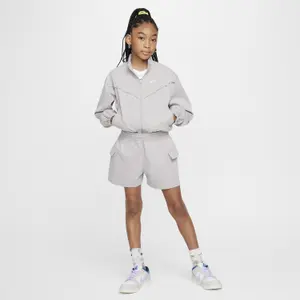 Girls' cargo shorts Nike image-2