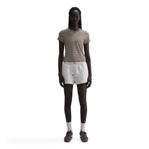 hf9524-233-women-s-t-shirt-nike-chill-knit-mink-brown