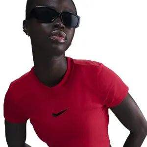 Crop top feminina Nike Chill Knit image-4