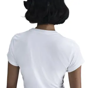 T-shirt femme Nike Chill image-3