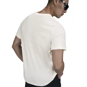 Camiseta Nike image-5