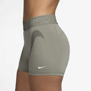 Calças de ciclista de altura média com estampado para mulher Nike Pro Dri-FIT image-4