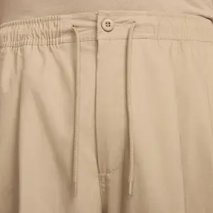 Pantalone della tuta con pallone Nike Club image-4