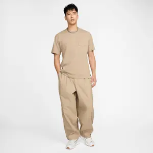 Pantalone della tuta con pallone Nike Club image-3