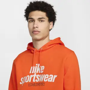 Camisola com capuz Nike Club Fleece image-3