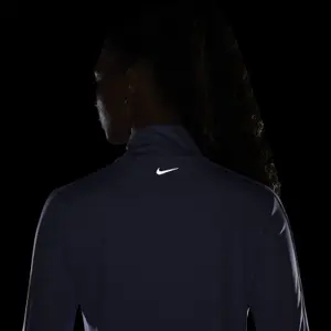 Women's training top Nike Swoosh image-3