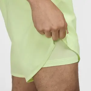 2 em 1 calções Nike Challenger image-6