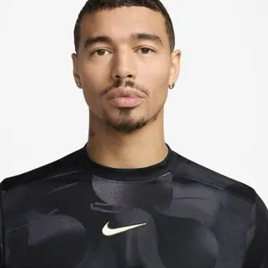 Camiseta Nike Academy+ image-4
