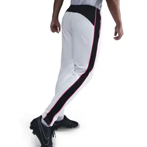 Pantalón de entrenamiento Nike Academy+ Dri-FIT image-3