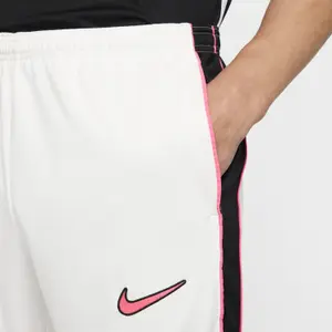 Pantalón de entrenamiento Nike Academy+ Dri-FIT image-4