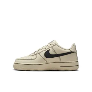 Trainers Nike Air Force 1 LV8 4 image-1