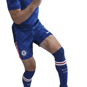 Krótkie Mieszkanie Chelsea 2025/26 image-3