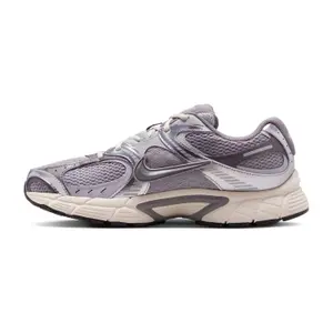 Sneakers Nike V5 RNR image-3