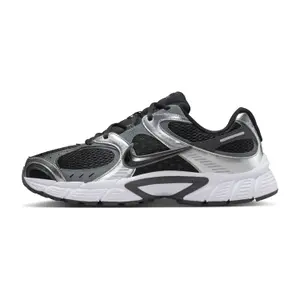 Trainers Nike V5 RNR image-1