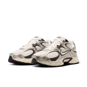 Baskets Nike V5 RNR image-2
