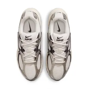 Baskets Nike V5 RNR image-3