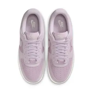 Damestrainers Nike Air Force 1 '07 image-6