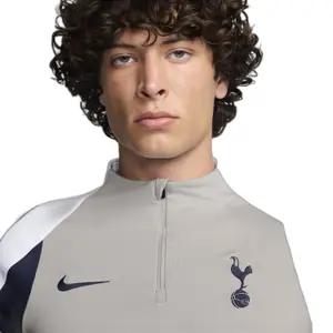 Camisola de treino do Tottenham Strike 2025/26 image-2