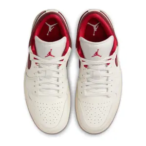 Basket femme Nike Air Jordan 1 Low SE image-6