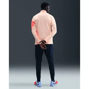 Completo da allenamento Third FC Barcelona Strike 2025/26 image-1