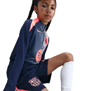 Short Third Child FC Barcelona Strike 2025/26 image-4