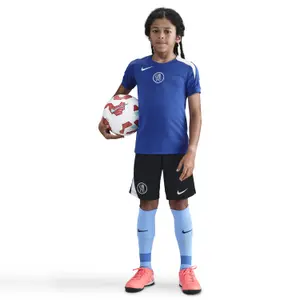 Chelsea kindermuts Strike 2025/26 image-1