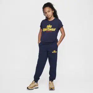 Camiseta infantil Nike Club image-1