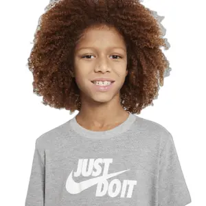 Kid's T-shirt Nike Sportswear image-4