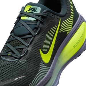 Running shoes Nike Vomero 18 image-6