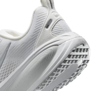 product/n/i/nike_hm6804-104_white-metallic-silver-photon-dust_3.jpg
