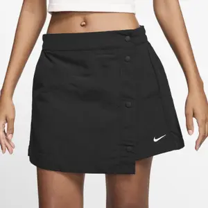 Women's skirt-short Nike Sportswear Essential image-2