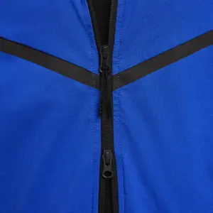 Chubasquero Nike Tech image-5