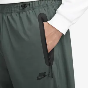 Pantalon oversize Nike Tech image-3