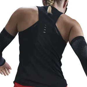 Tampo do tanque feminino Nike Swift image-4