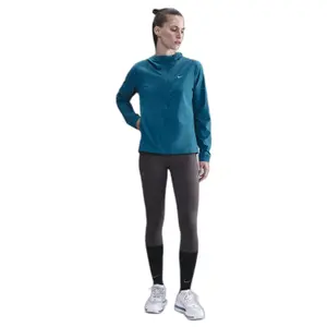 Women's waterproof jacket Nike Swift Repel image-0