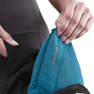 Women's waterproof jacket Nike Swift Repel image-6