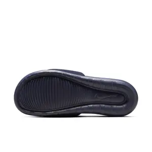 Claquettes Nike Victori One SE image-4