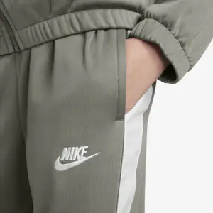 Dětský teplákový komplet Nike Dri-Fit image-6