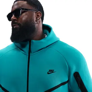 Camisola com capuz Nike Tech image-4