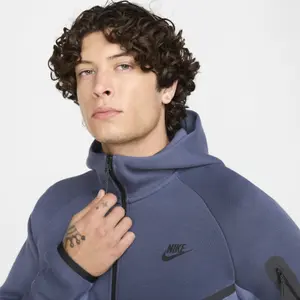 Camisola com capuz Nike Tech image-5