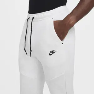 Pantalón de chándal Nike Tech image-3