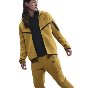Spodnie do biegania Nike Tech image-4
