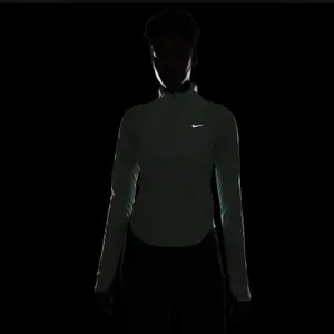 Haut d'entraînement femme Nike Tempo Swoosh Run image-6