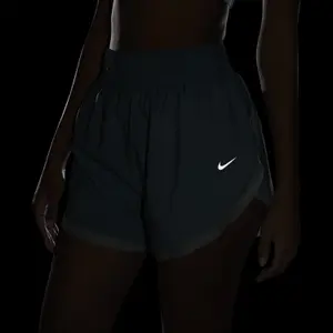 Women's shorts Nike One image-3